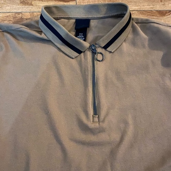 H&M Men’s Slim Fit Brown Short Sleeve Polo Shirt Size Medium - Picture 9 of 10